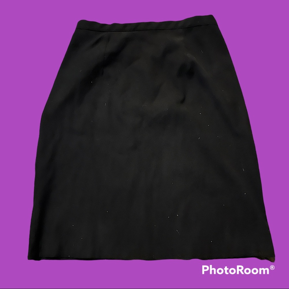 Black Suede Women’s Size 10 Knee Length Skirt